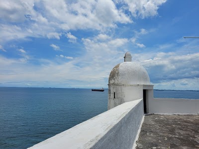 Forte De Monte Serrat - Foto por Daniel Lima