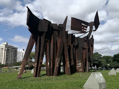 Monumento Aos Açorianos - Foto por Choi Anna