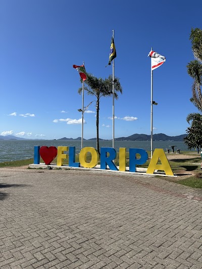 Trapiche Da Avenida Beira Mar - Foto por Jaime Luiz Sartori